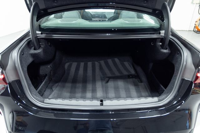 Used 2023 BMW M4 xDrive Competition image 9