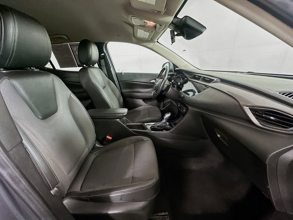 Used 2021 Buick Encore GX Select image 25