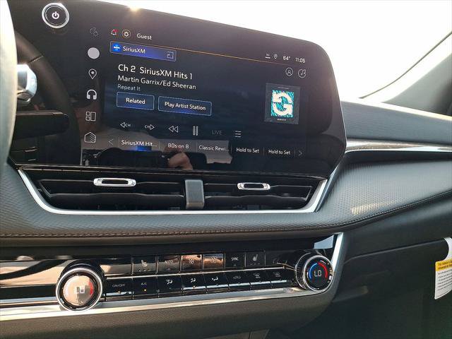 New 2026 Chevrolet Equinox LT w/ Convenience Package II FWD image 16