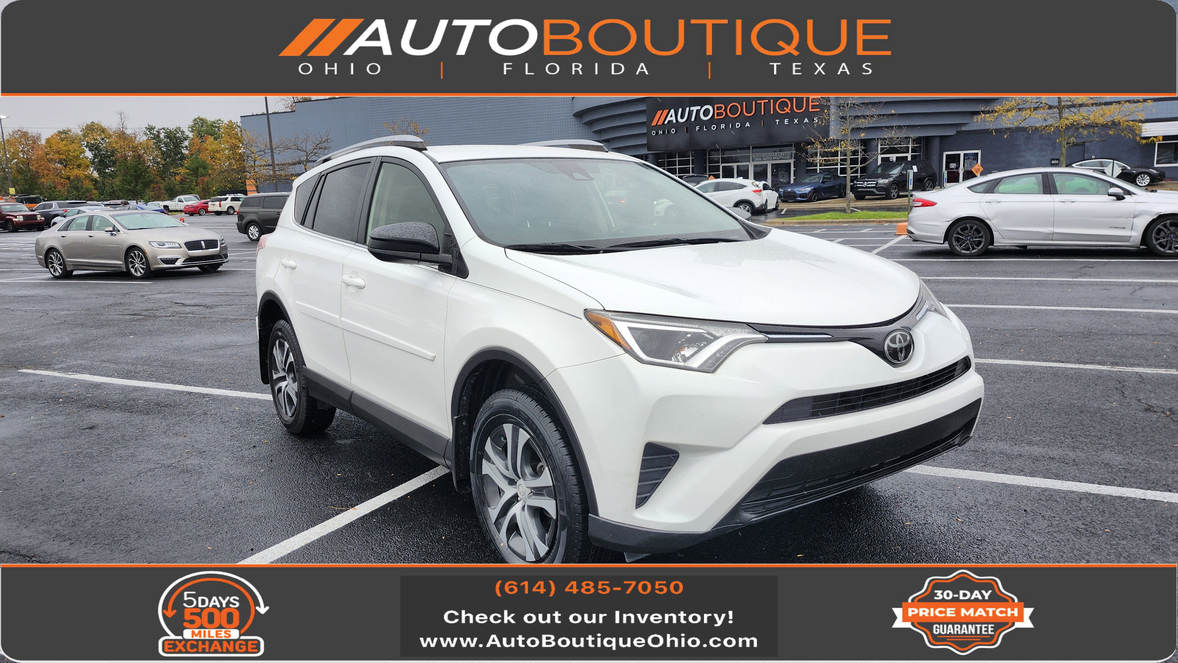 Used 2017 Toyota RAV4 LE image 1