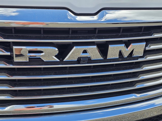 New 2026 RAM 1500 Laramie AWD/4WD image 7