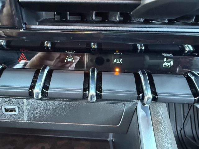 Used 2024 Chevrolet Colorado ZR2 w/ ZR2 Convenience Package III image 21