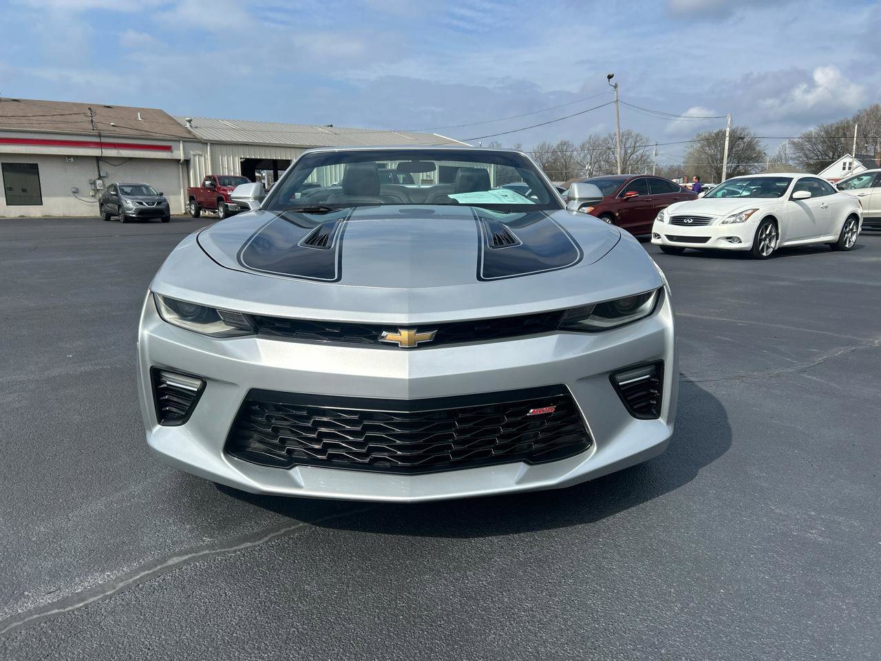 Used 2016 Chevrolet Camaro SS image 2