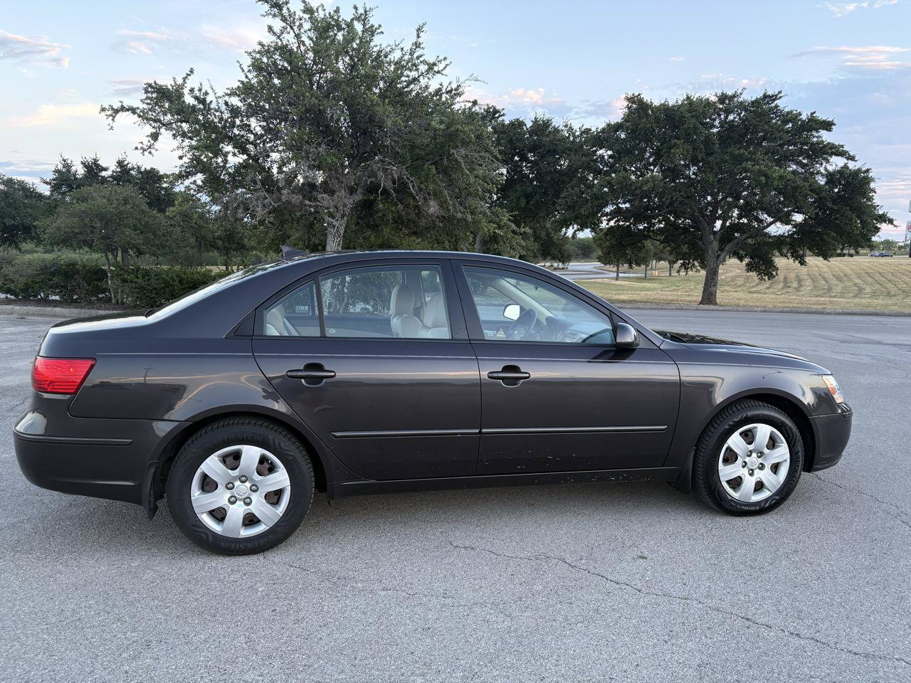 Used 2010 Hyundai Sonata GLS FWD image 45