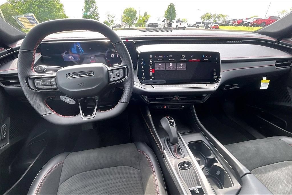 New 2026 Dodge Charger R/T AWD/4WD image 5