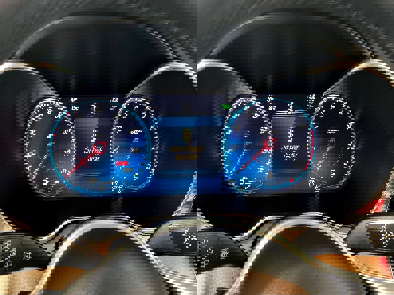 Used 2022 Mercedes-Benz GLC 300 4MATIC image 25