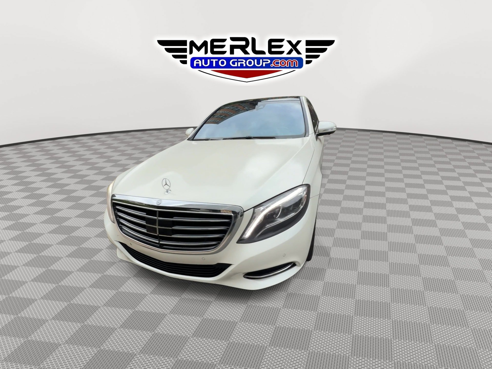 Used 2017 Mercedes-Benz S 550 Sedan image 4