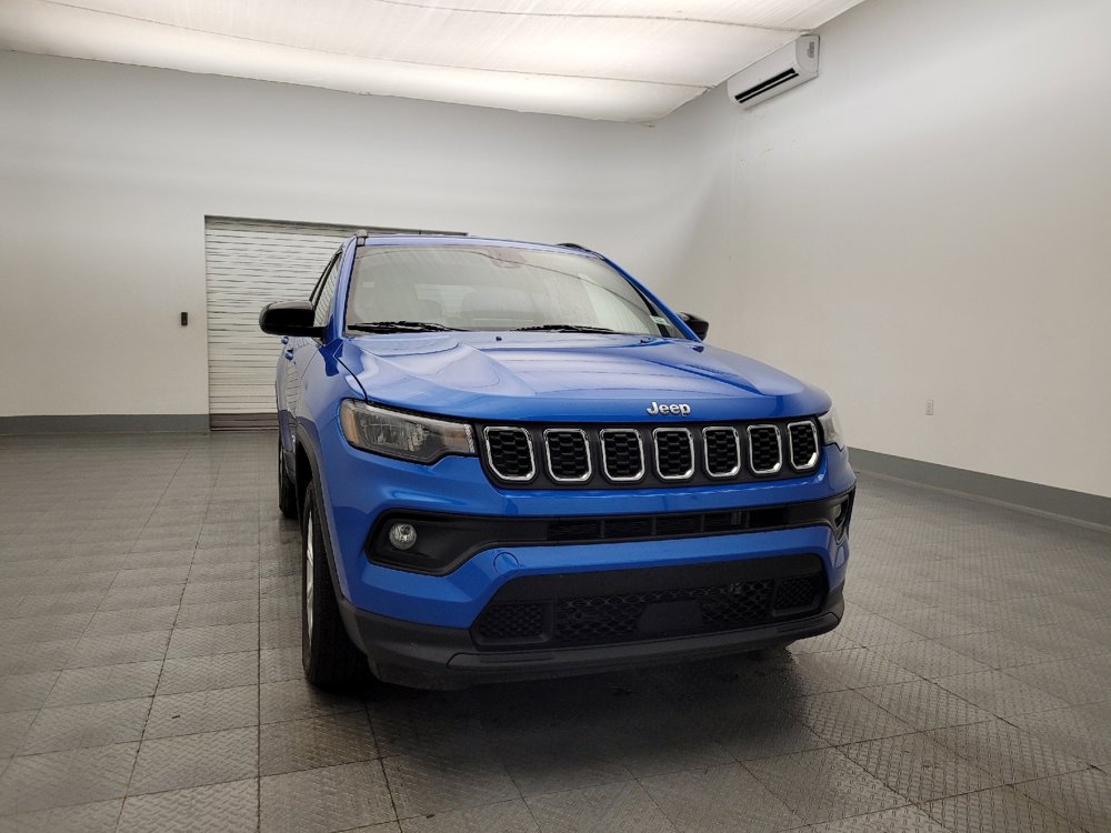 Used 2024 Jeep Compass Latitude image 14
