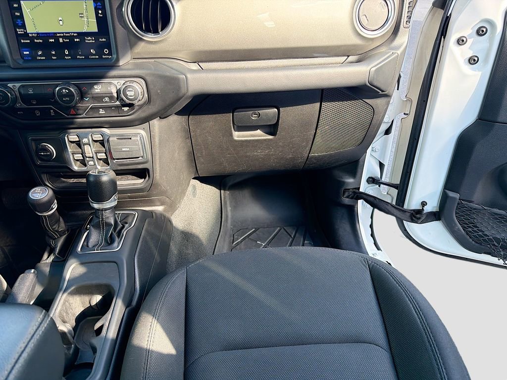 Used 2023 Jeep Gladiator Overland image 18