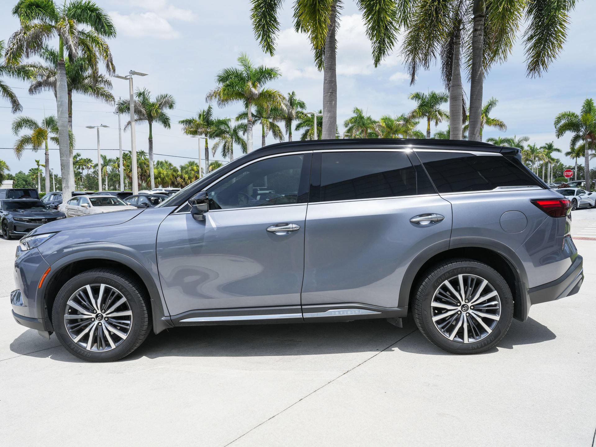 Certified 2023 INFINITI QX60 Autograph AWD/4WD image 7