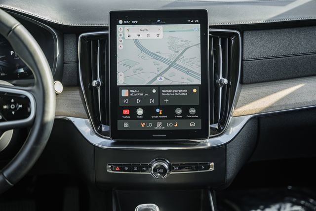 Used 2025 Volvo XC90 B6 Plus image 20