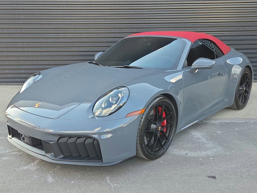 Certified 2025 Porsche 911 Carrera GTS image 1