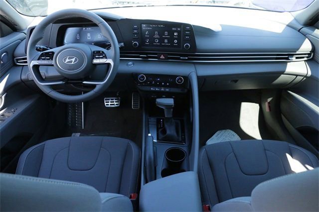 Certified 2026 Hyundai Elantra Sport image 21