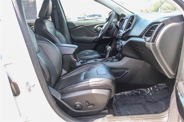 Used 2023 Jeep Cherokee Altitude Lux image 16