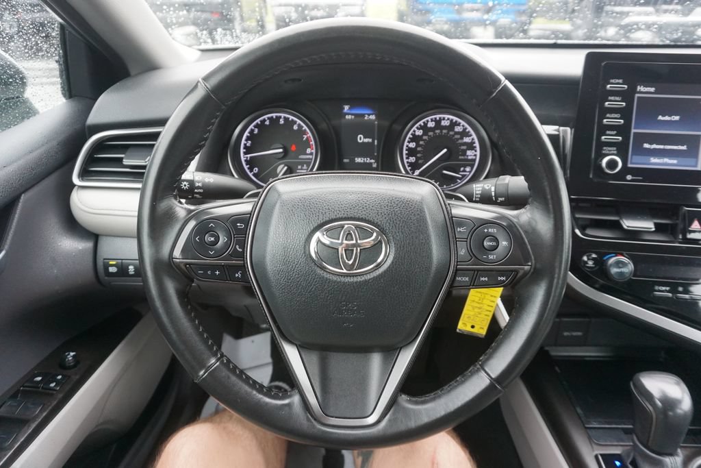 Certified 2024 Toyota Camry SE FWD image 3