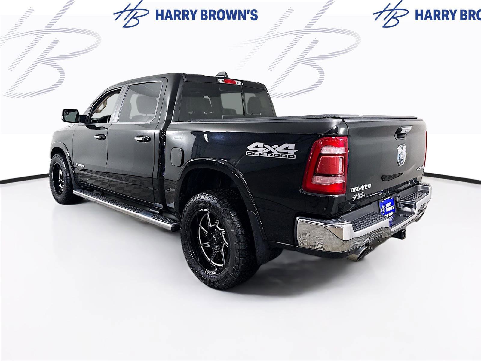 Used 2019 RAM 1500 Laramie image 29