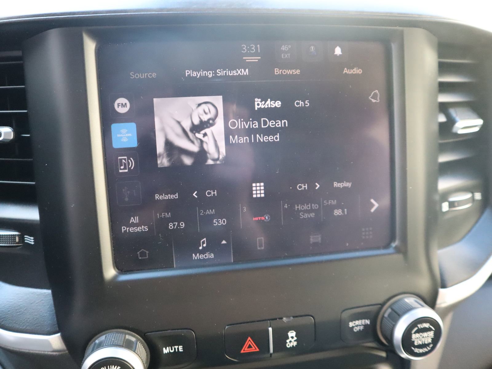 Used 2023 RAM 2500 Big Horn w/ Level 1 Equipment Group image 39