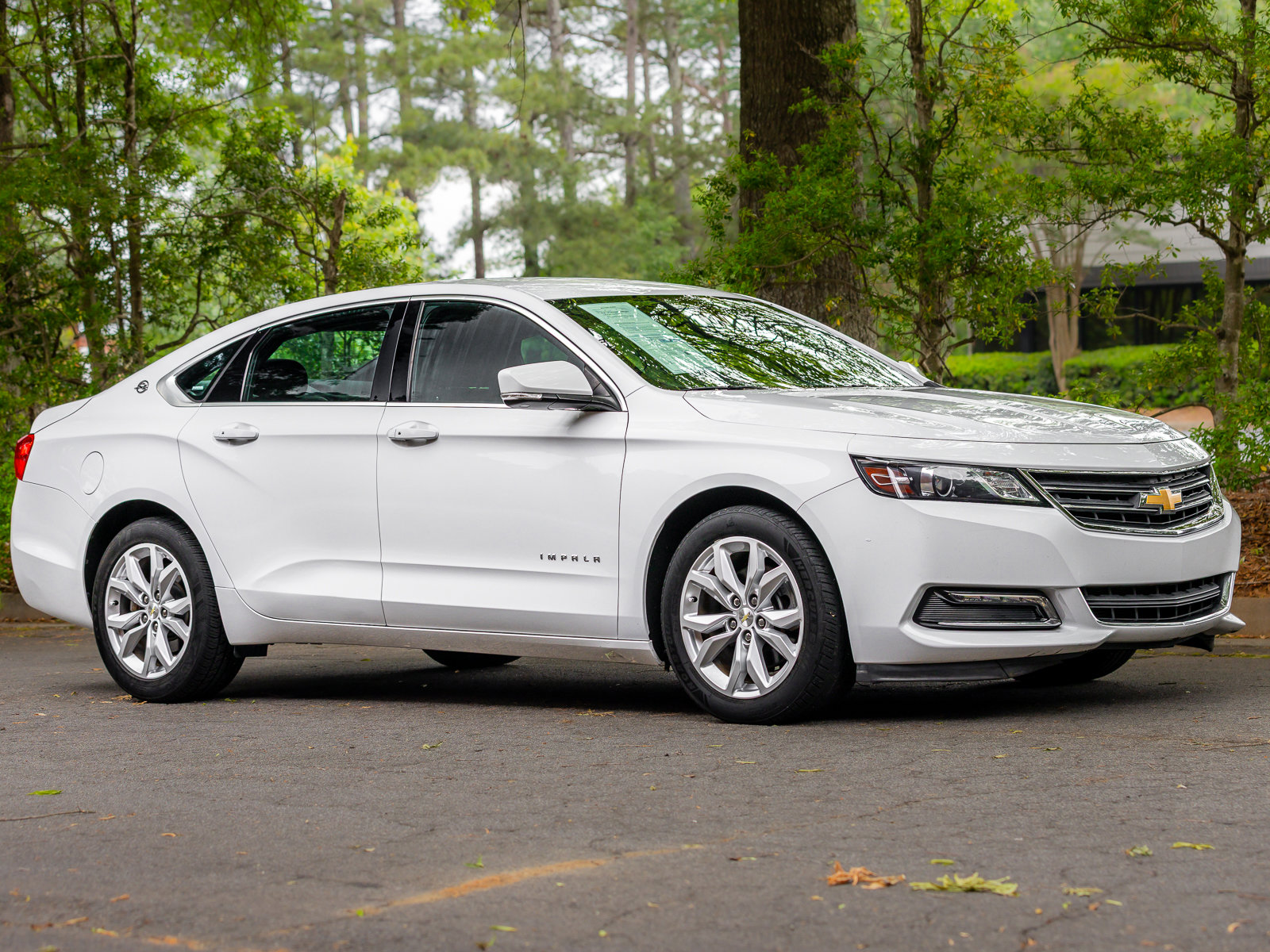 Used 2020 Chevrolet Impala LT FWD image 47