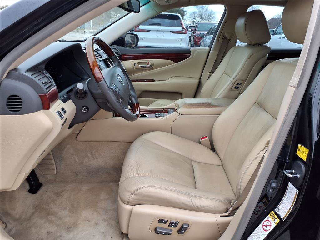 Used 2008 Lexus LS 460 L image 17