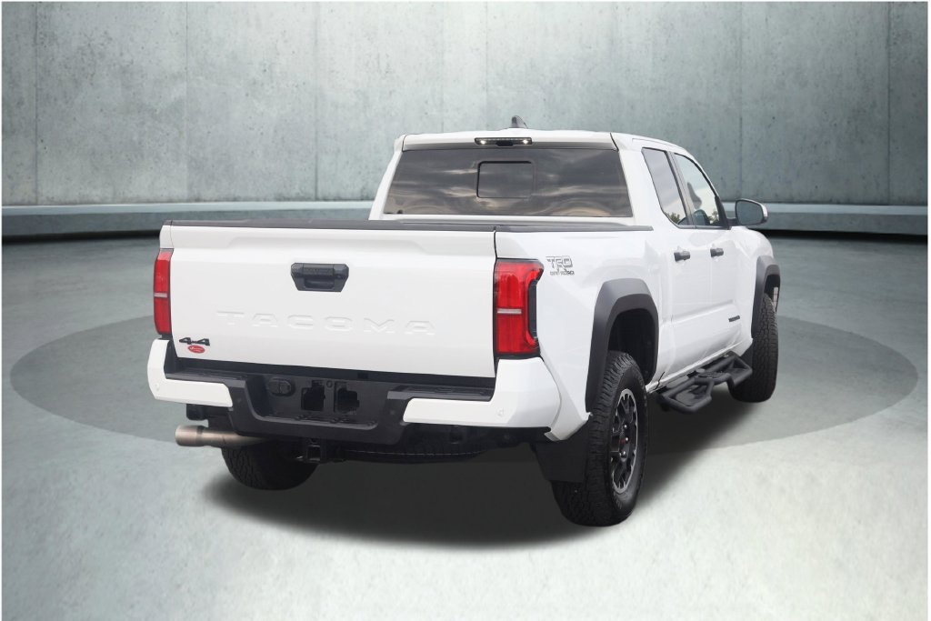 Used 2024 Toyota Tacoma TRD Off-Road w/ TRD Off Road Upgrade Package AWD/4WD image 15
