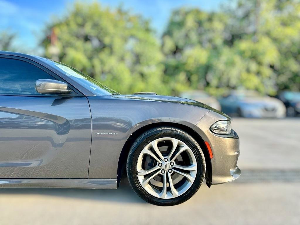 Used 2020 Dodge Charger R/T RWD image 10