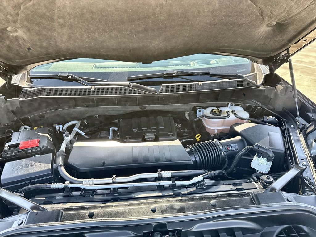 Used 2024 Chevrolet Silverado 1500 Custom RWD image 24