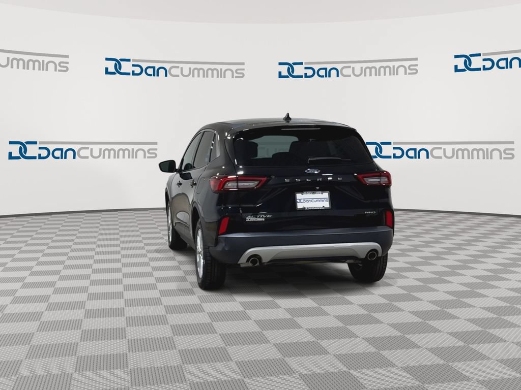 Used 2023 Ford Escape Active AWD/4WD image 7
