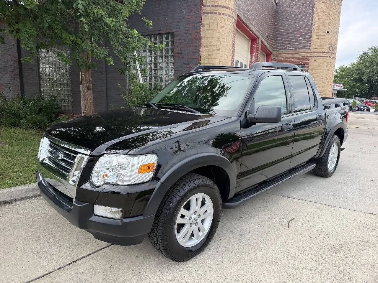 Used 2009 Ford Explorer Sport Trac XLT