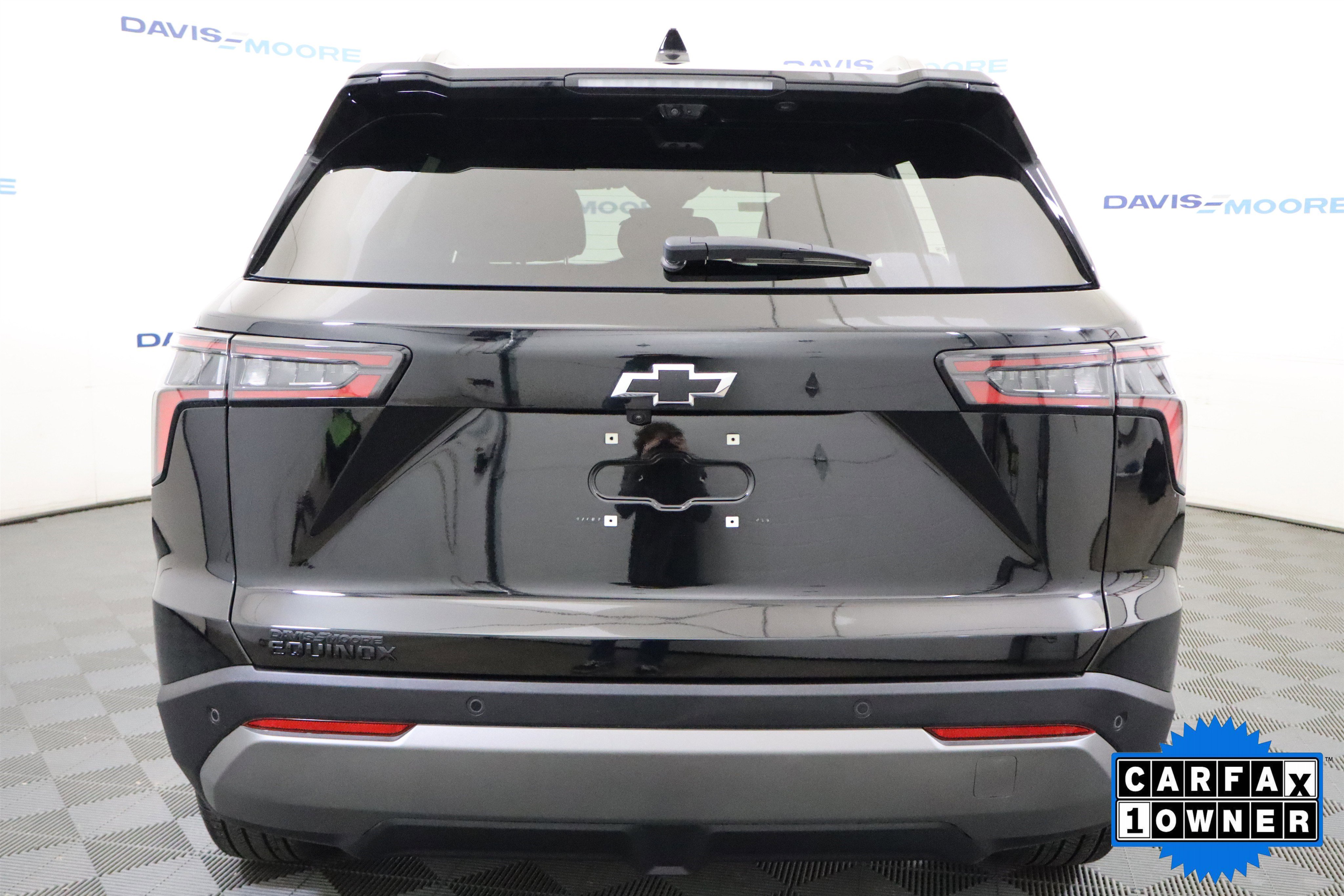 Used 2025 Chevrolet Equinox LT w/ Safety and Technology Package image 7