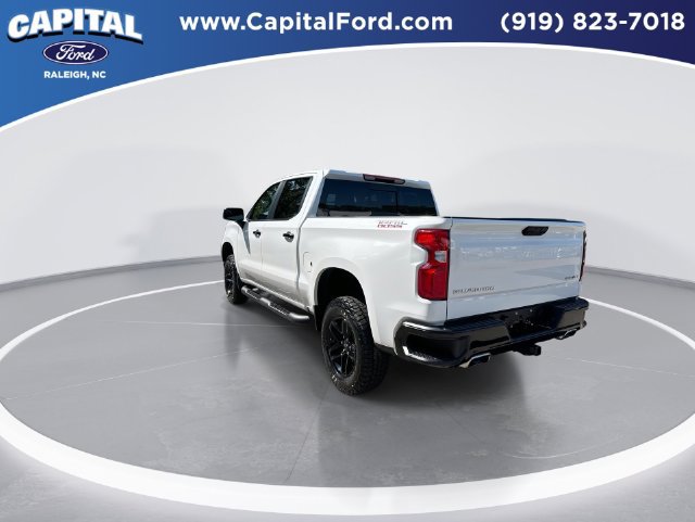 Used 2025 Chevrolet Silverado 1500 LT Trail Boss w/ Convenience Package II AWD/4WD image 6