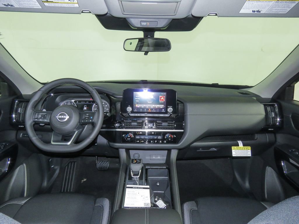 New 2025 Nissan Pathfinder SV w/ Lighting Package (N92) image 10