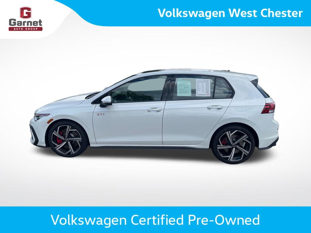 Used 2026 Volkswagen GTI SE FWD image 2