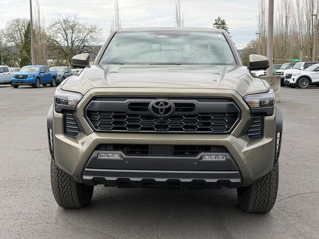 Used 2024 Toyota Tacoma TRD Off-Road w/ TRD Off Road Premium Package image 9