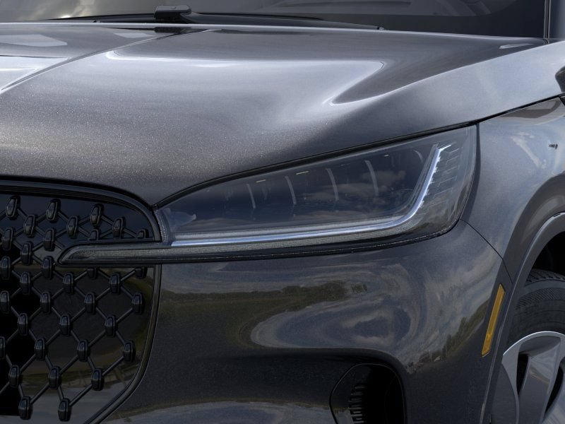 New 2026 Lincoln Aviator 2WD w/ Jet Appearance Package image 13