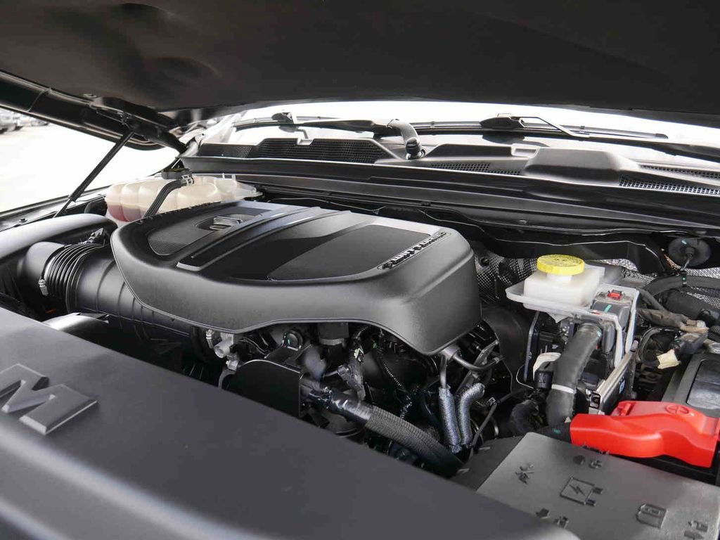 Used 2025 RAM 1500 Big Horn image 13