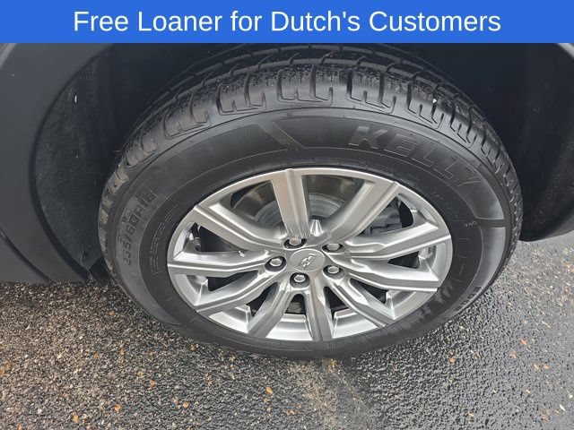 Used 2022 Cadillac XT4 Premium Luxury w/ Driver Awareness Package FWD image 11