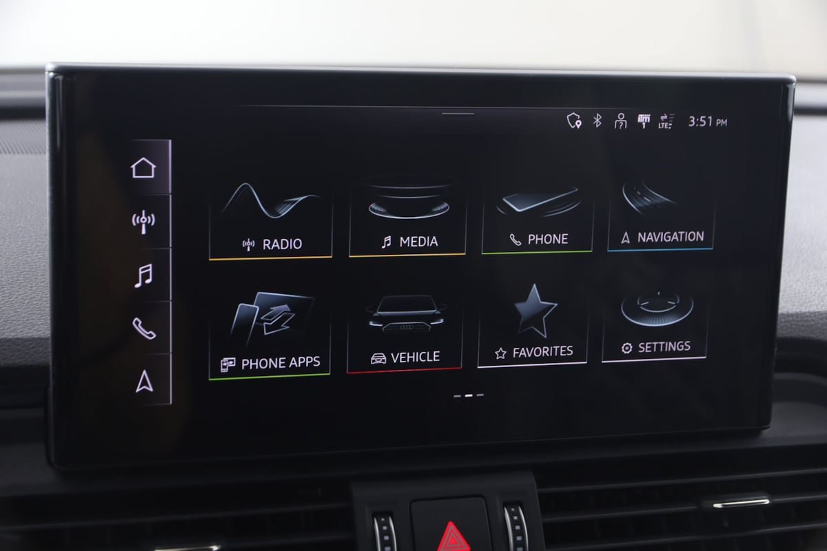 Used 2024 Audi SQ5 Premium Plus AWD/4WD image 31