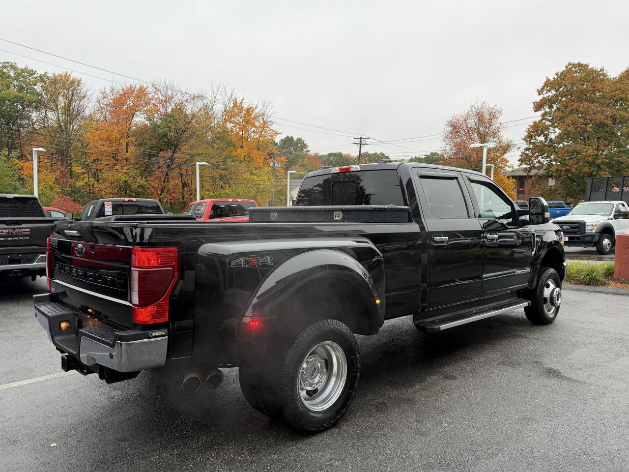 Used 2021 Ford F350 XLT w/ XLT Premium Package AWD/4WD image 7