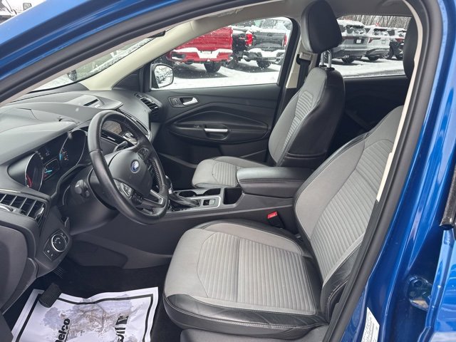 Used 2017 Ford Escape Titanium image 23