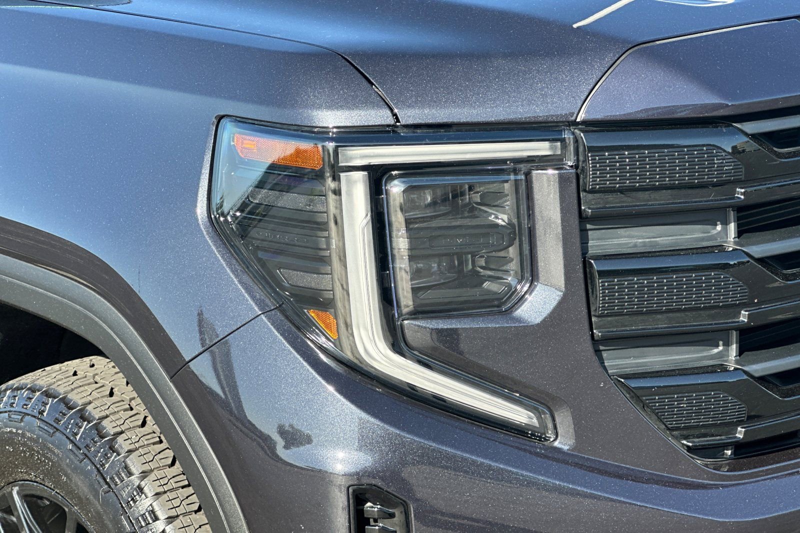 Used 2026 GMC Sierra 1500 Elevation w/ Elevation Premium Package AWD/4WD image 45