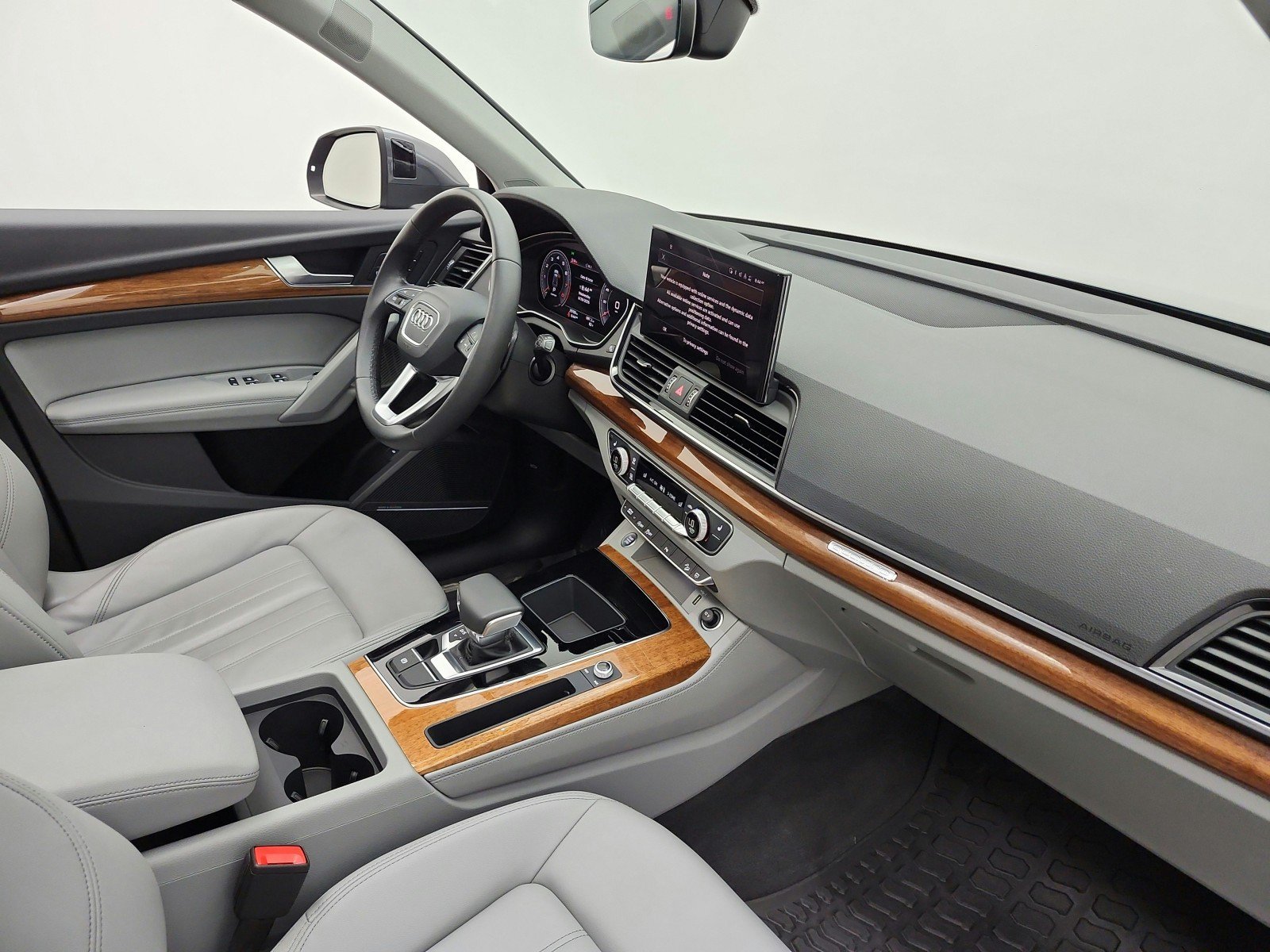 Used 2023 Audi Q5 2.0T Premium Plus w/ Premium Plus Package AWD/4WD image 30