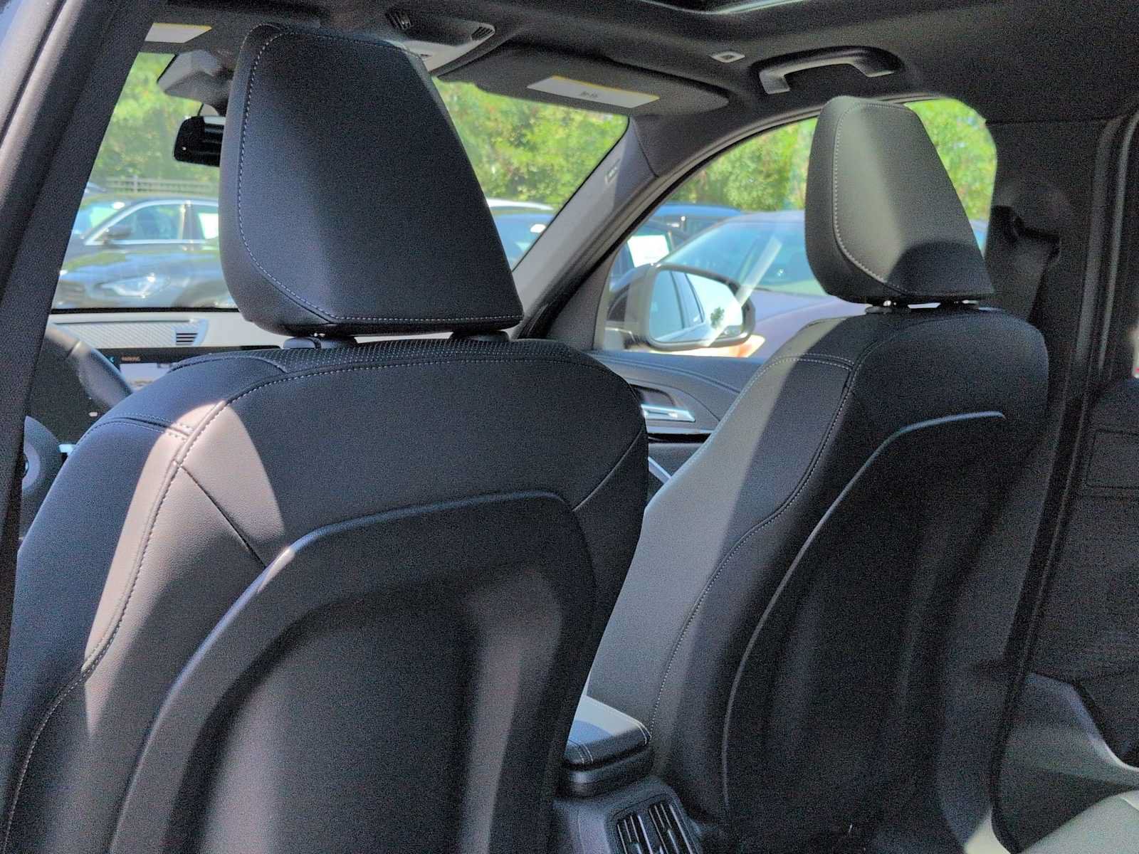 New 2026 BMW X1 xDrive28i w/ Convenience Package AWD/4WD image 19
