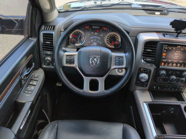 Used 2015 RAM 1500 Laramie w/ Convenience Group AWD/4WD image 16