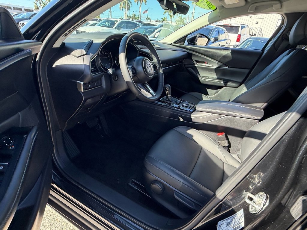 Certified 2024 MAZDA CX-30 AWD 2.5 S w/ Select Sport Pkg image 11