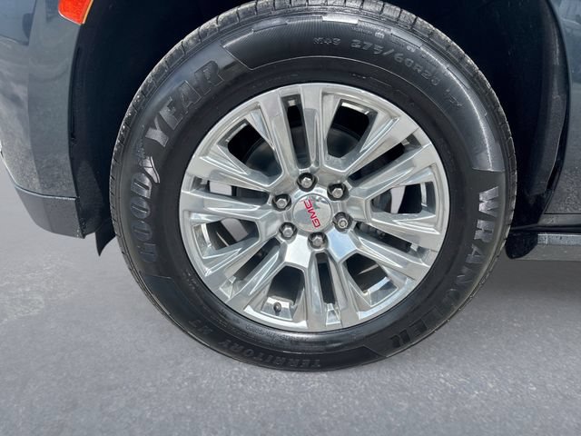 Used 2022 GMC Yukon Denali RWD image 10