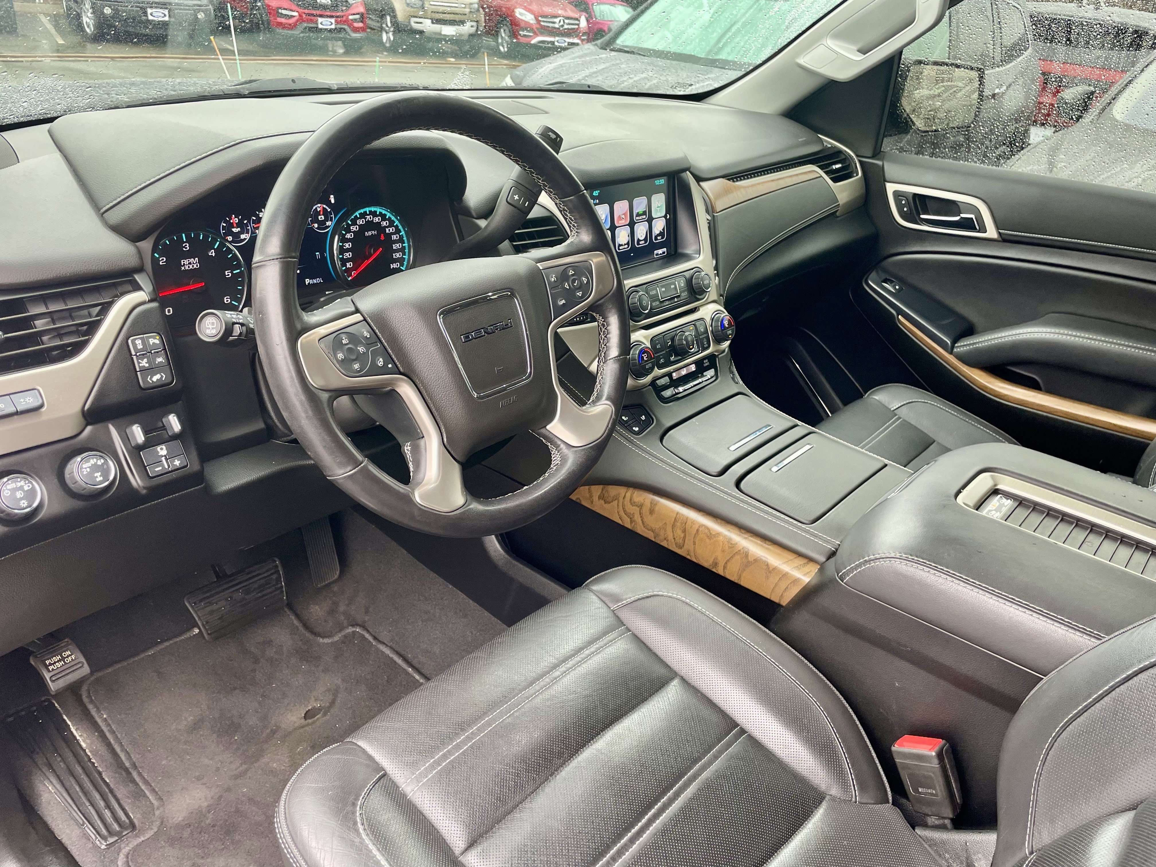 Used 2020 GMC Yukon Denali w/ Open Road Package image 13