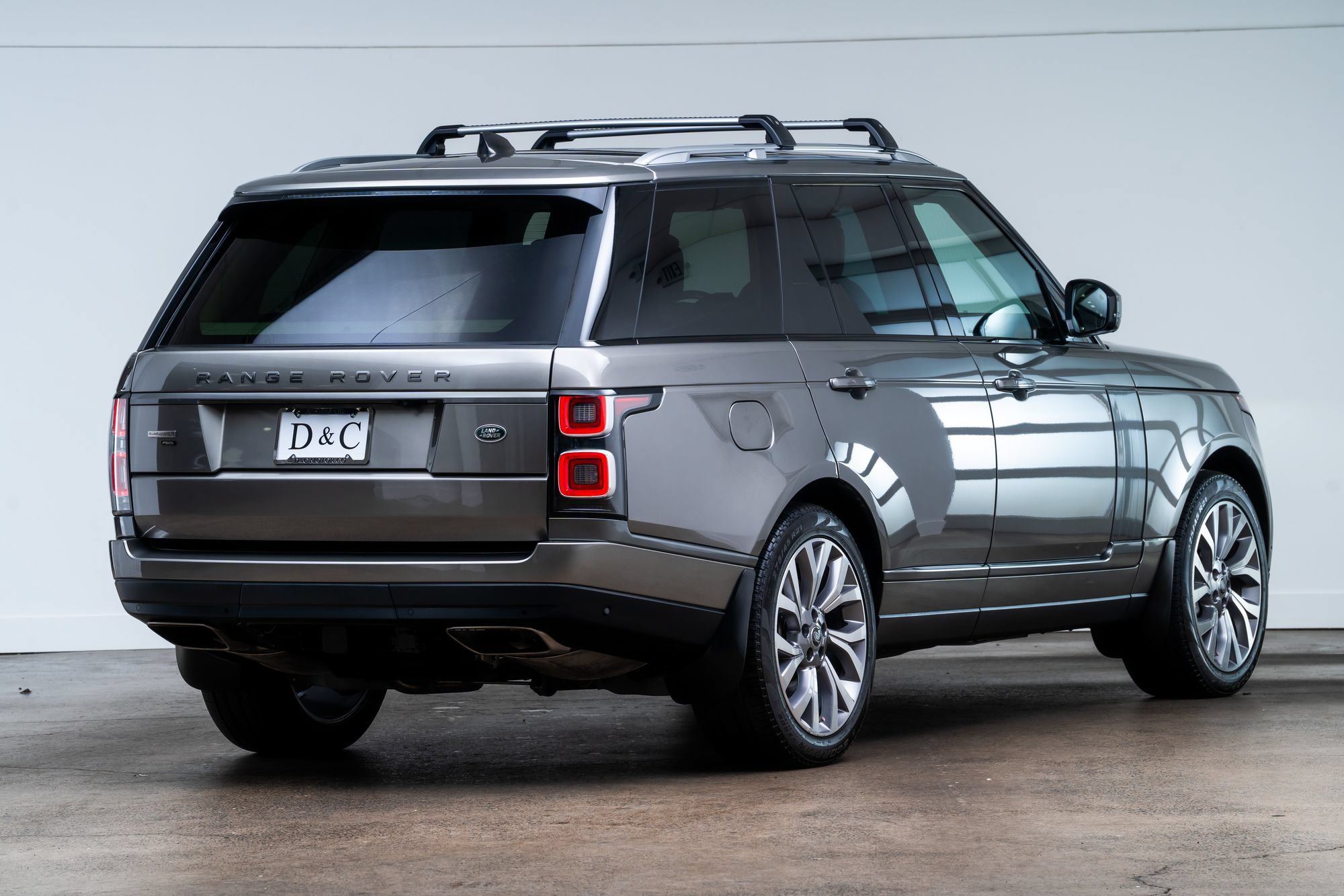 Used 2022 Land Rover Range Rover Autobiography AWD/4WD image 6