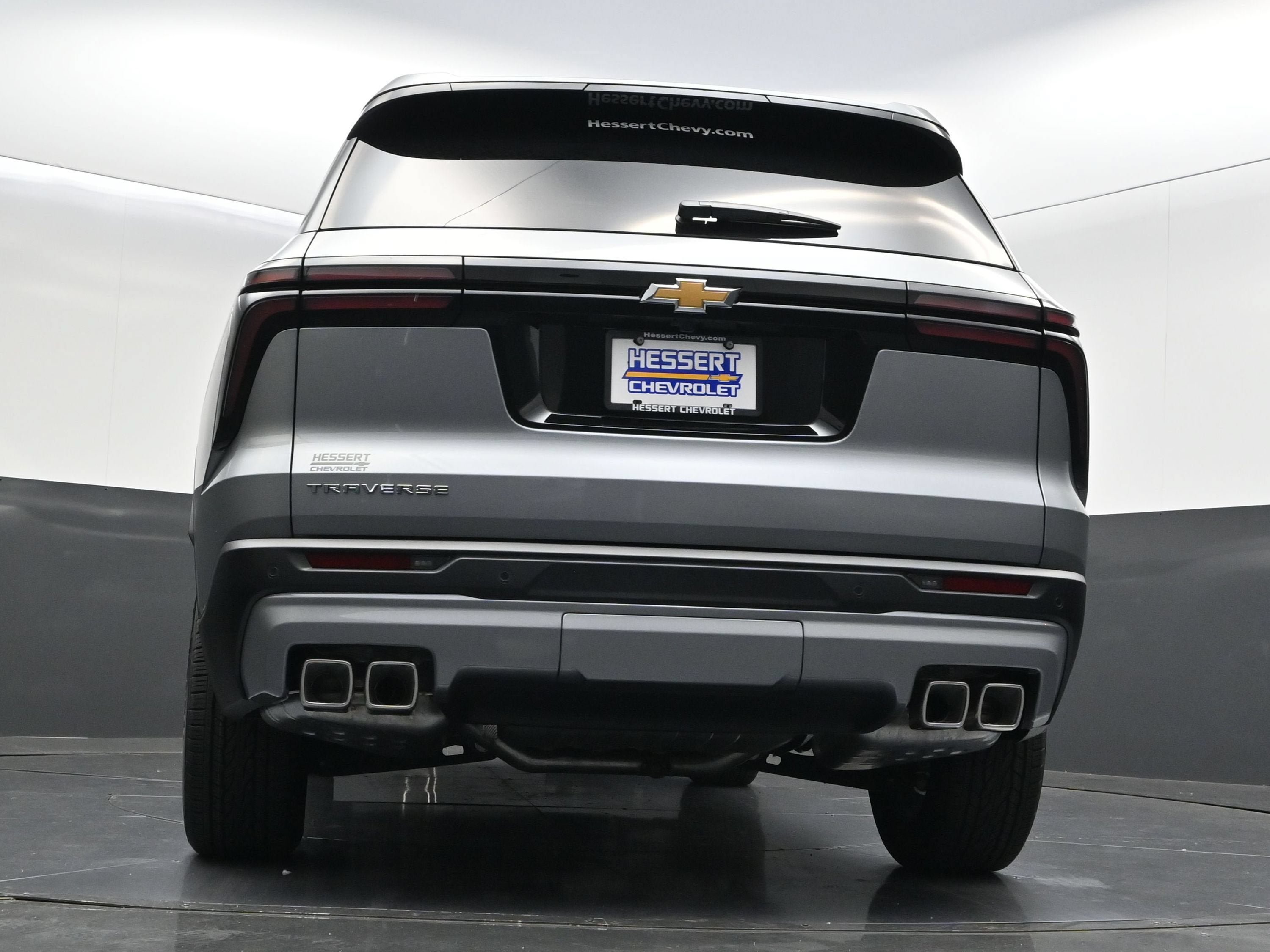 New 2027 Chevrolet Traverse LT w/ Sun and Wheel Package FWD image 47