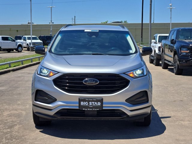 Certified 2024 Ford Edge SE w/ Black Appearance Package AWD/4WD image 8