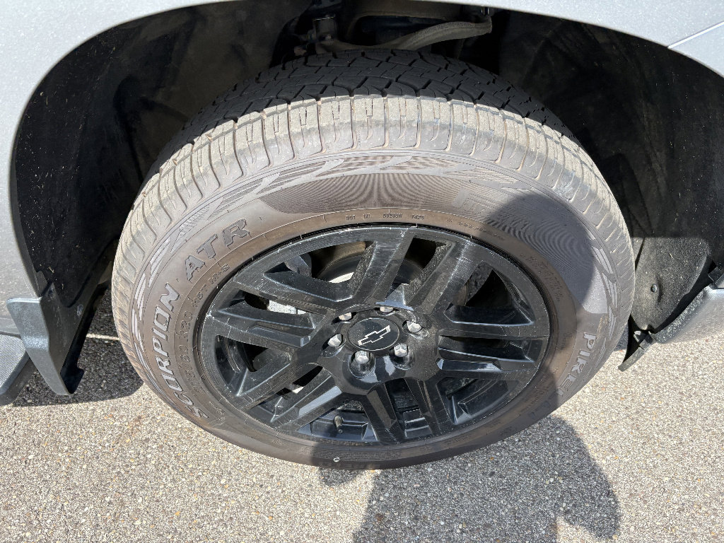 Used 2023 Chevrolet Silverado 1500 RST w/ Z71 Off-Road Package image 12